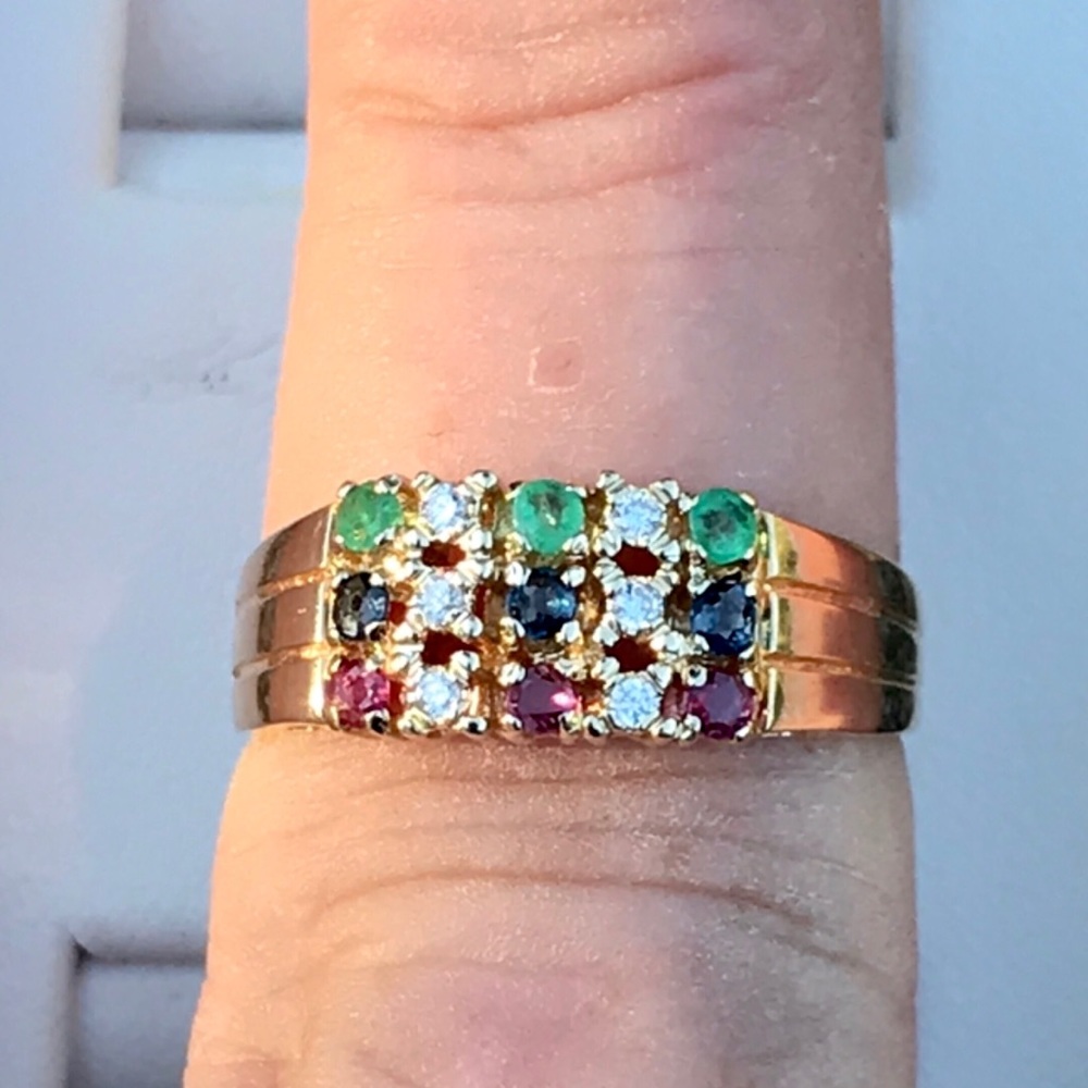 EMERALD,RUBY,SAPPHIRES AND DIAMOND 14 KT GOLD RING